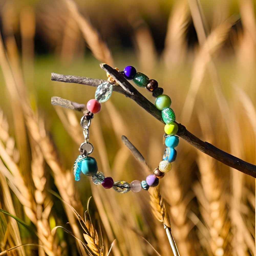 Colored bracelet